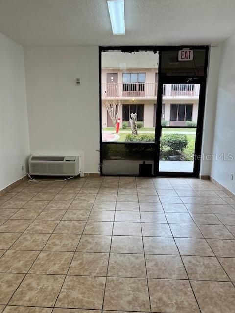 Recently Sold: $66,000 (1 beds, 1 baths, 312 Square Feet)