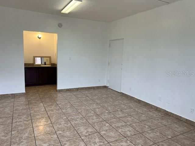 Recently Sold: $66,000 (1 beds, 1 baths, 312 Square Feet)