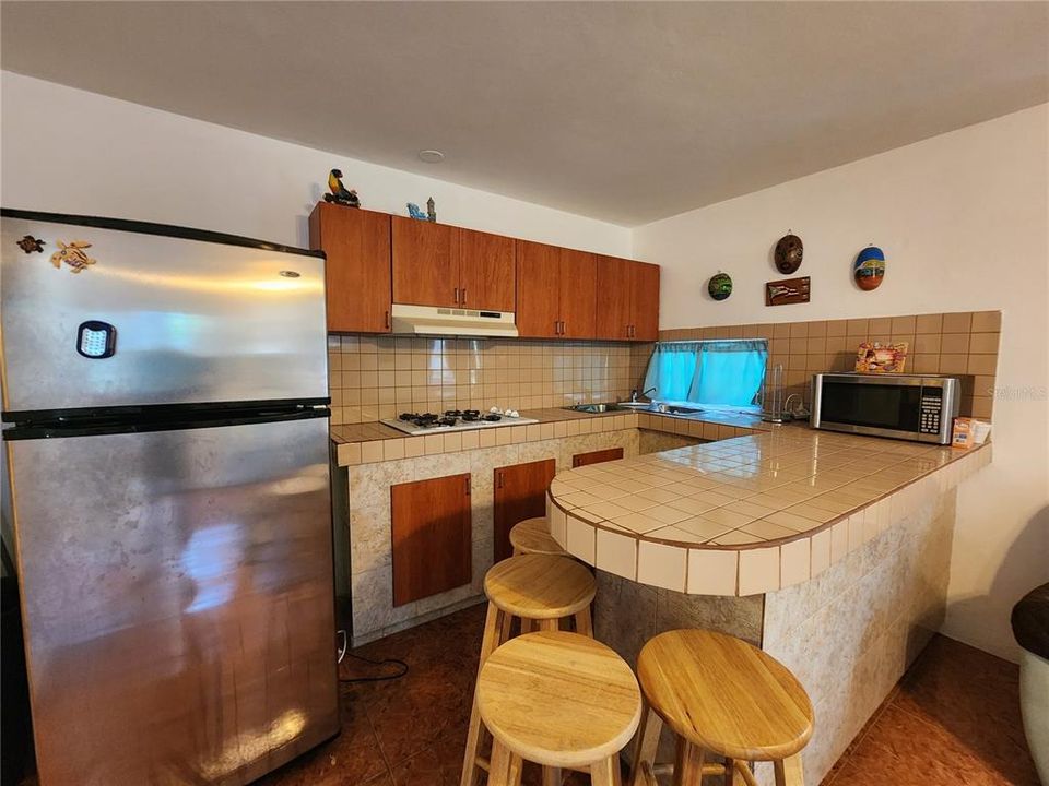 Vendido Recientemente: $185,000 (7 camas, 3 baños, 2500 Pies cuadrados)