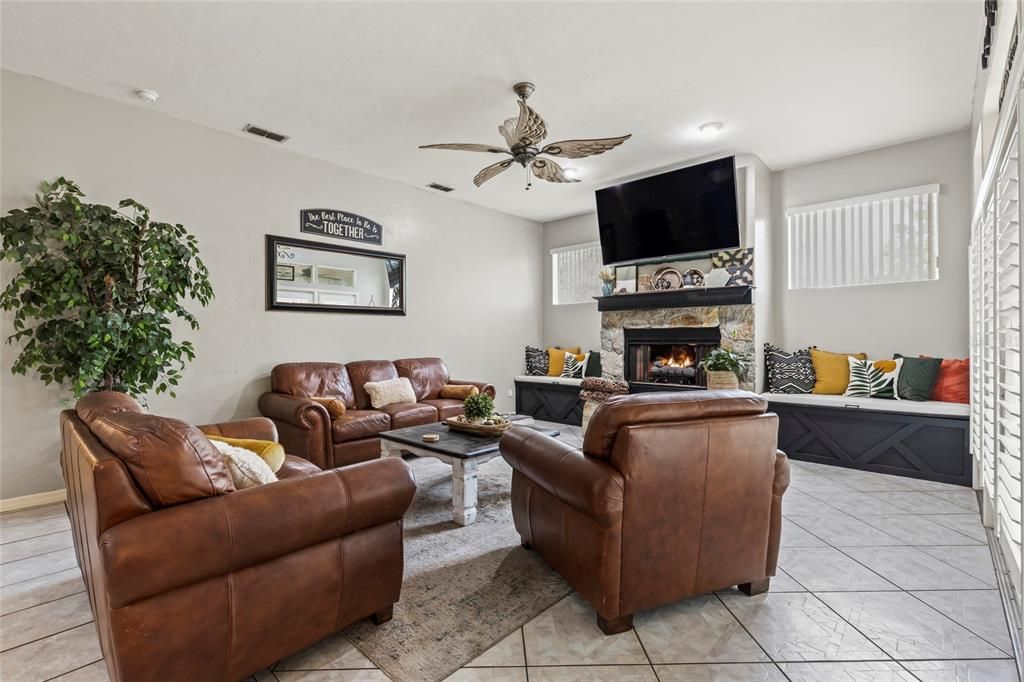 For Sale: $635,000 (4 beds, 3 baths, 2748 Square Feet)