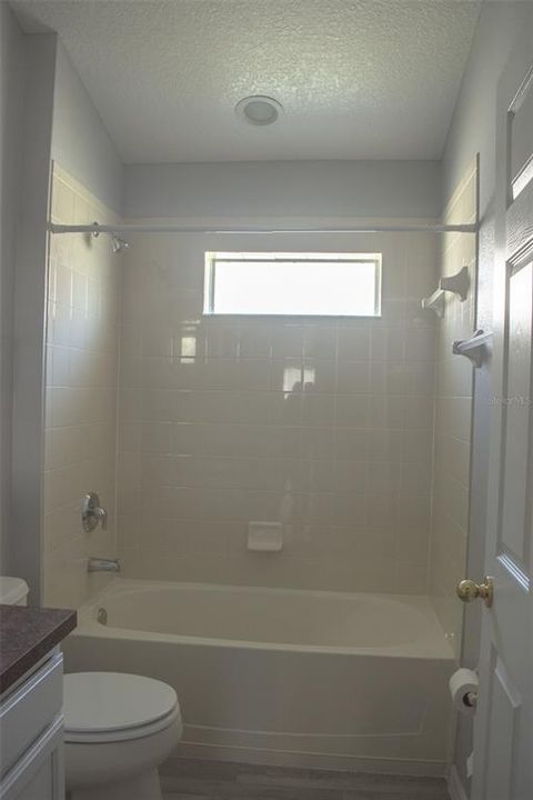 最近租的: $2,250 (3 贝兹, 2 浴室, 1875 平方英尺)