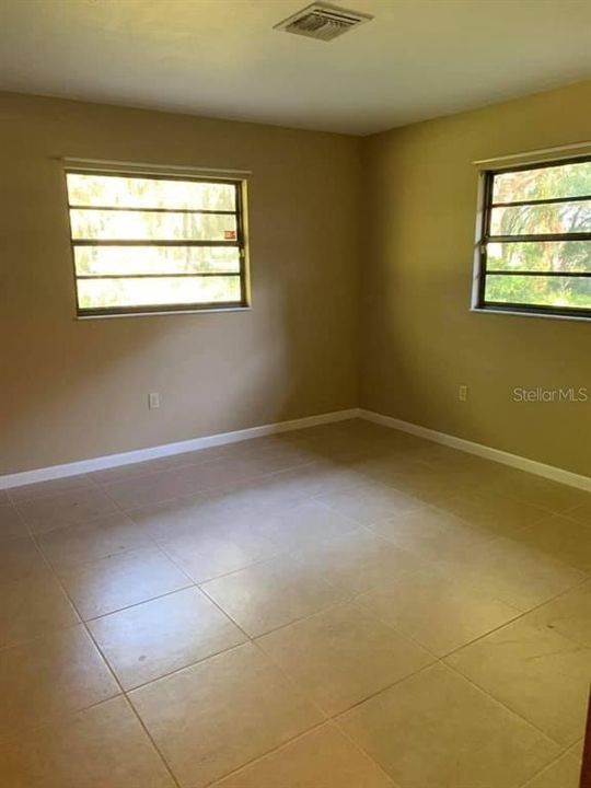 For Rent: $2,600 (2 beds, 2 baths, 1260 Square Feet)