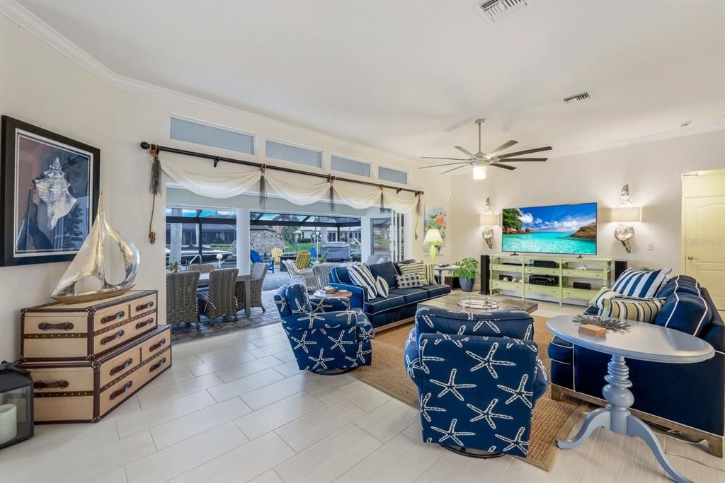 Recently Sold: $1,490,000 (3 beds, 2 baths, 2129 Square Feet)