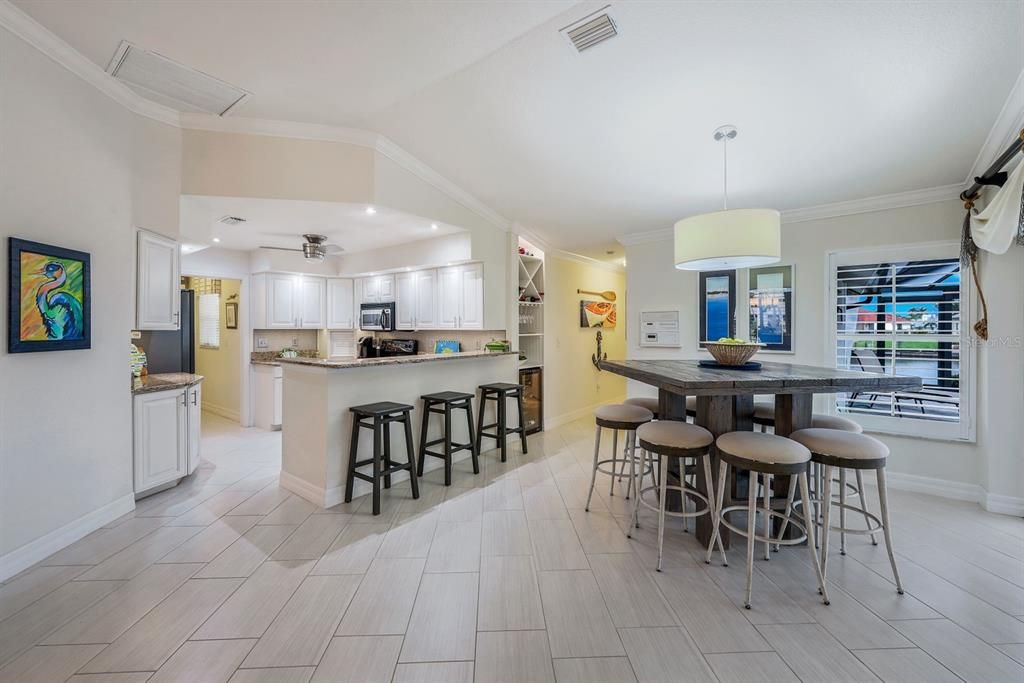 Recently Sold: $1,490,000 (3 beds, 2 baths, 2129 Square Feet)