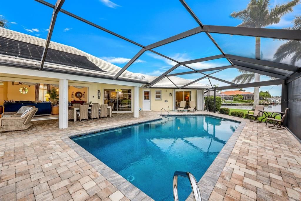 Recently Sold: $1,490,000 (3 beds, 2 baths, 2129 Square Feet)