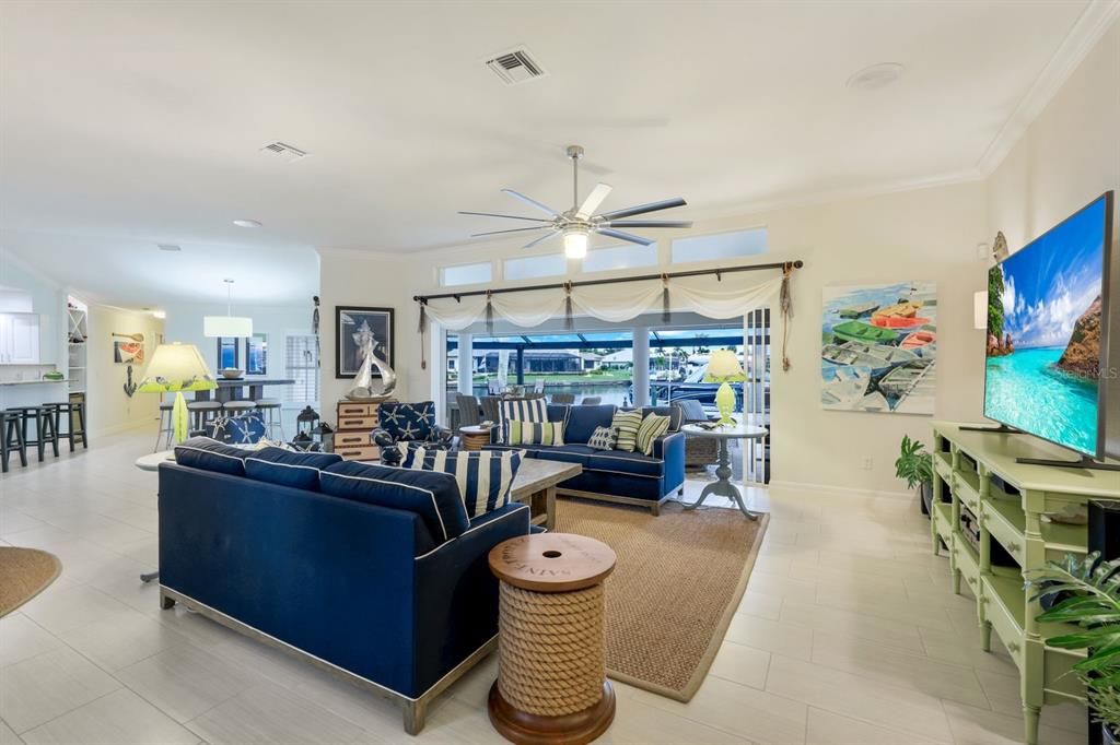 Recently Sold: $1,490,000 (3 beds, 2 baths, 2129 Square Feet)