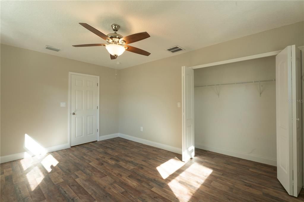 Active With Contract: $370,000 (4 beds, 2 baths, 2166 Square Feet)
