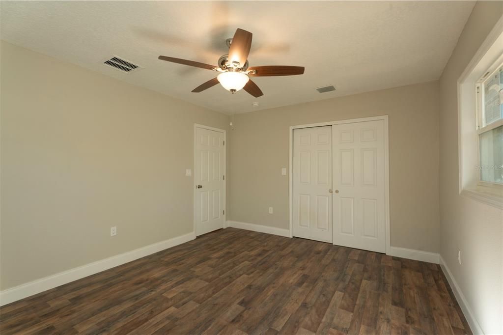 Active With Contract: $370,000 (4 beds, 2 baths, 2166 Square Feet)