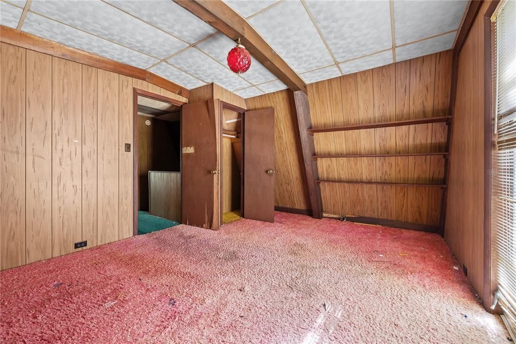 Под контрактом: $189,000 (3 спален, 2 ванн, 1634 Квадратных фут)