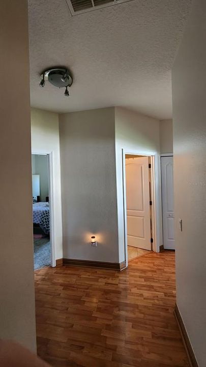 2nd and 3rd bedroom hallway