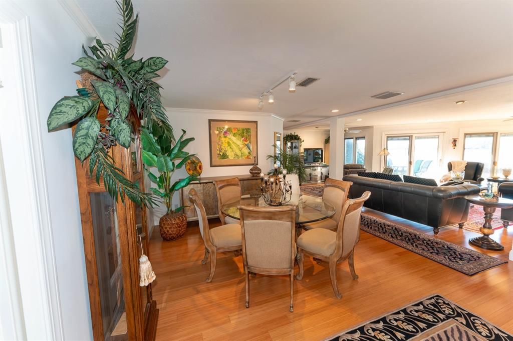 Active With Contract: $2,399,000 (2 beds, 2 baths, 2060 Square Feet)