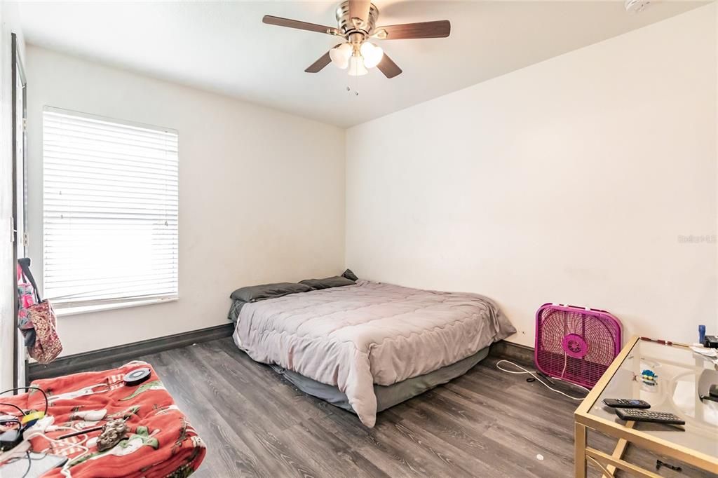 For Sale: $265,000 (3 beds, 2 baths, 1248 Square Feet)
