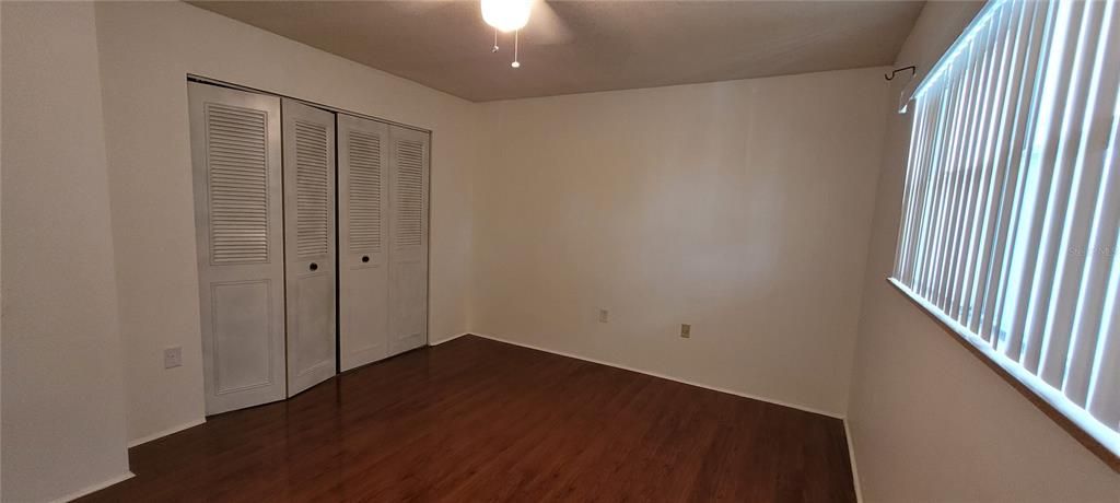 Active With Contract: $115,400 (2 beds, 2 baths, 1226 Square Feet)