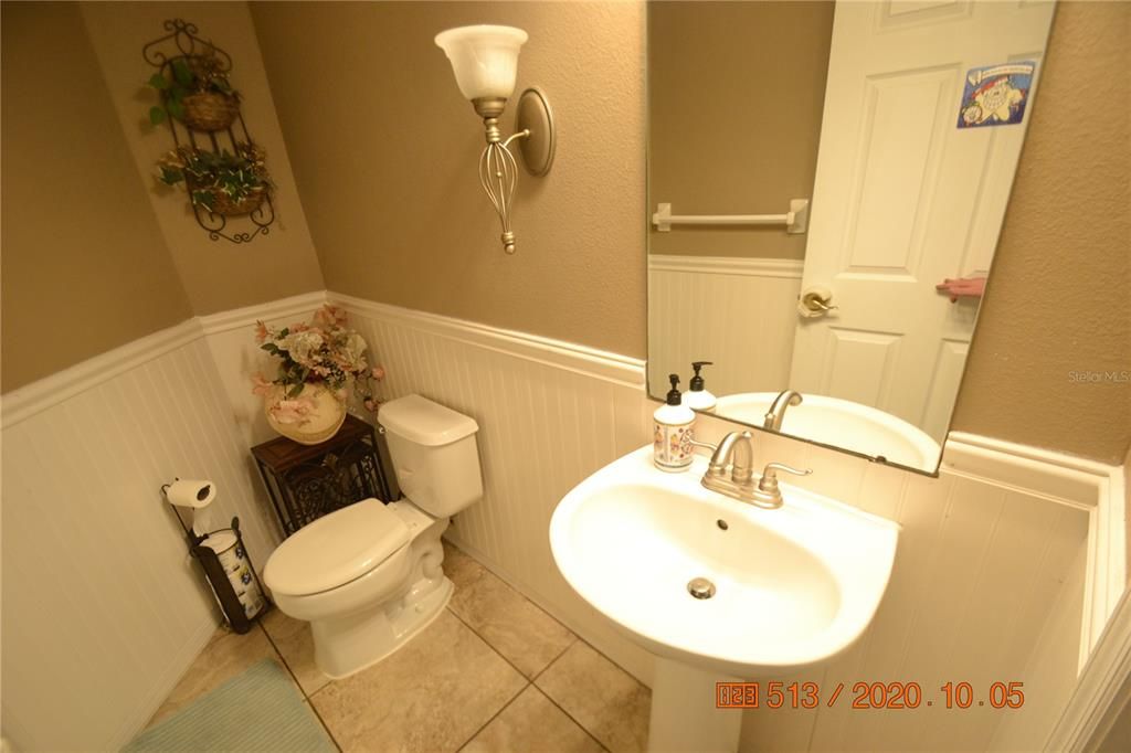 最近租的: $3,400 (5 贝兹, 2 浴室, 3682 平方英尺)