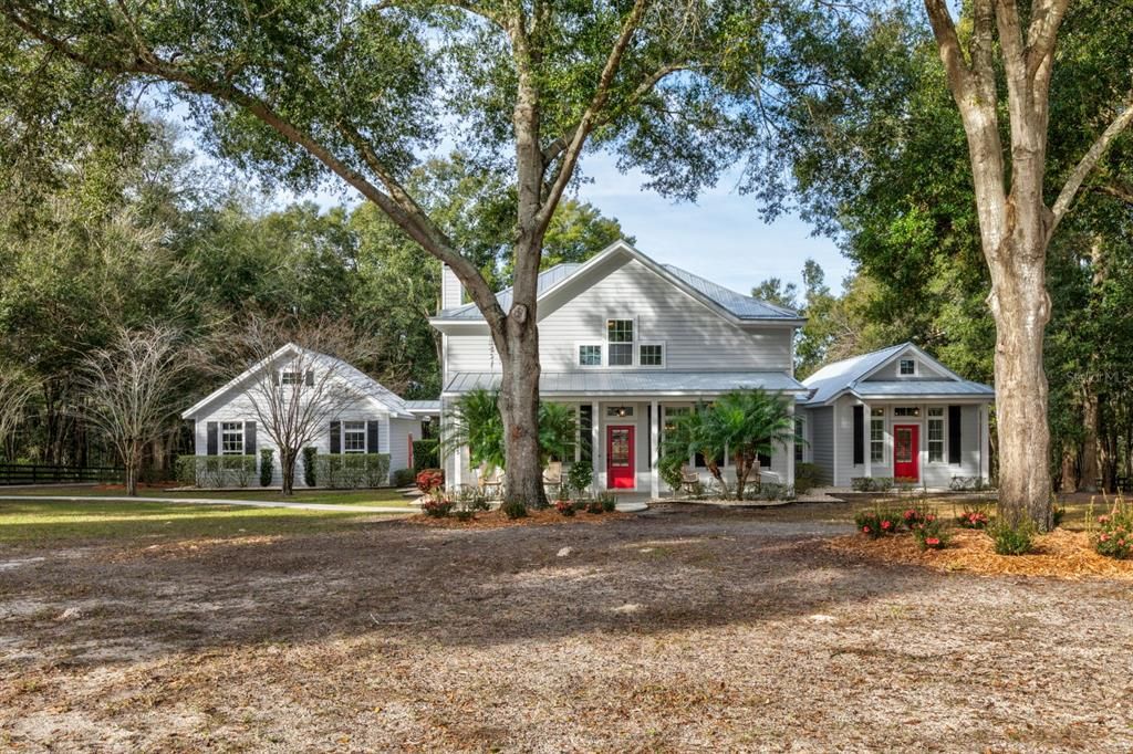 Recently Sold: $1,100,000 (4 beds, 3 baths, 3465 Square Feet)