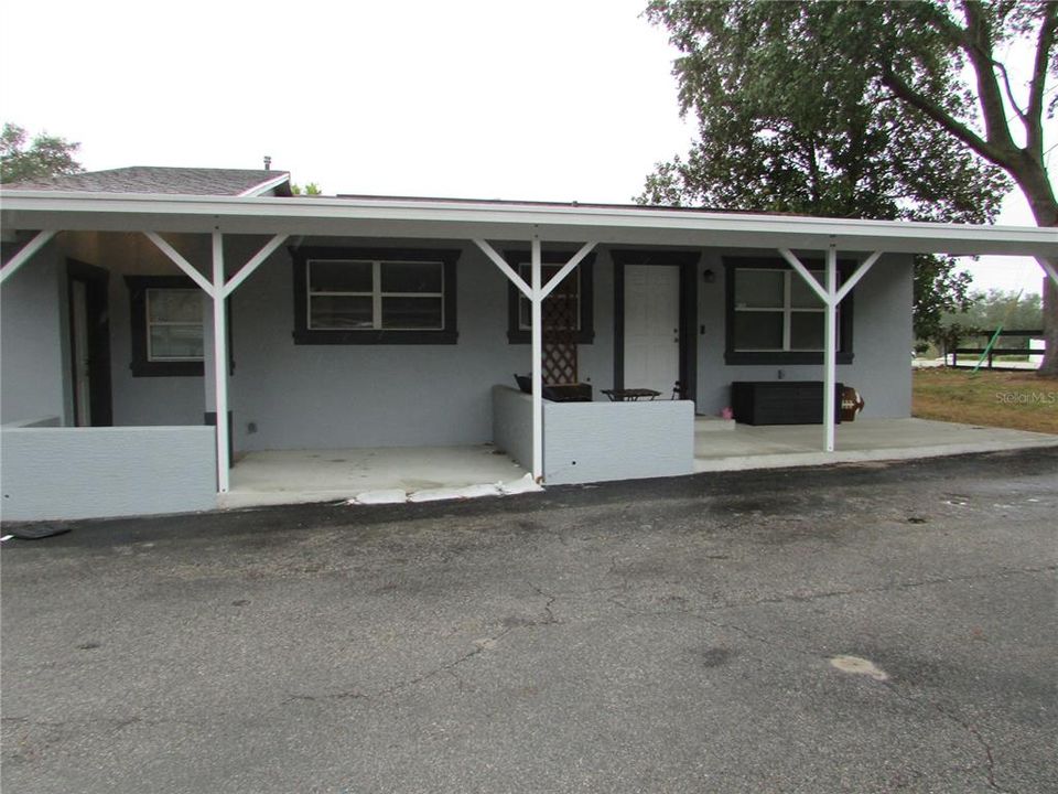 Recently Rented: $1,300 (2 beds, 1 baths, 900 Square Feet)