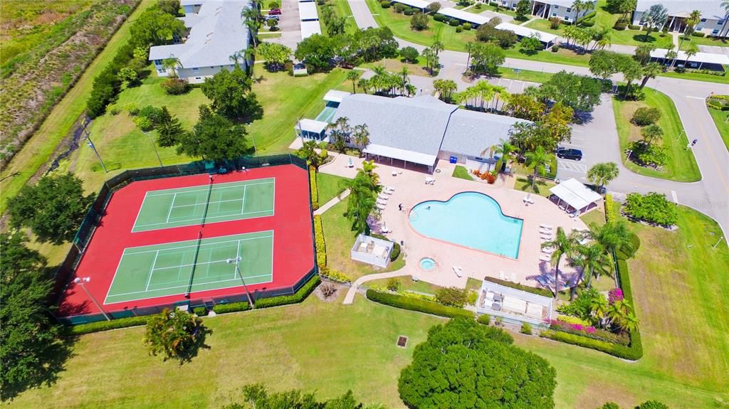 Pool, Club House & Tennis Courts