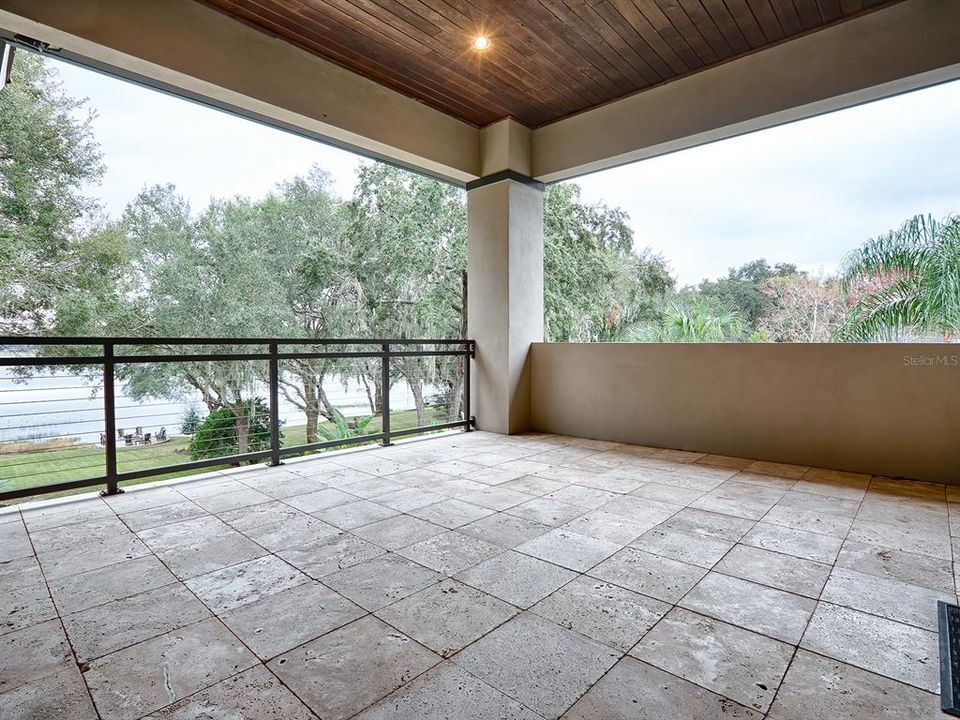 Vendido Recientemente: $1,475,000 (4 camas, 4 baños, 5313 Pies cuadrados)