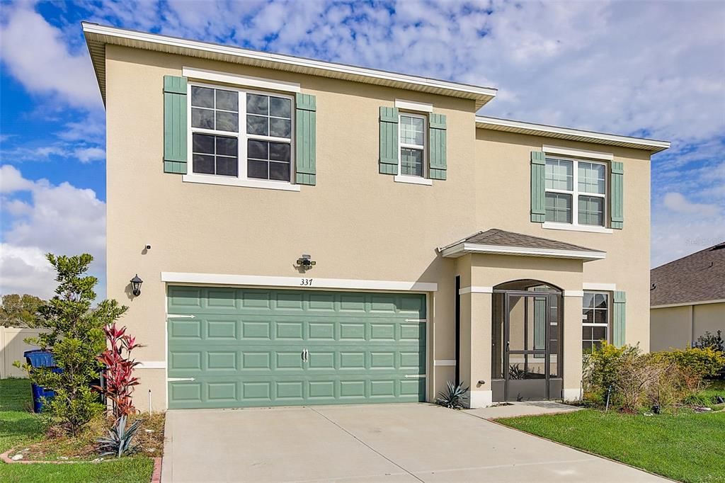 Recently Sold: $399,999 (5 beds, 3 baths, 2616 Square Feet)