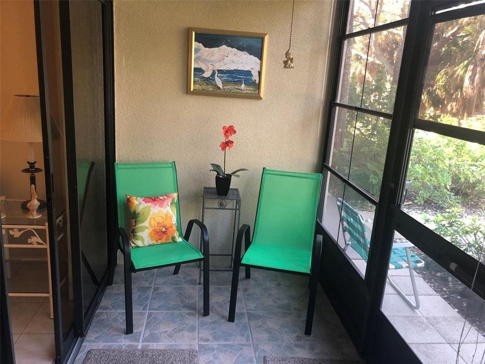 Vendido Recientemente: $139,900 (1 camas, 1 baños, 689 Pies cuadrados)