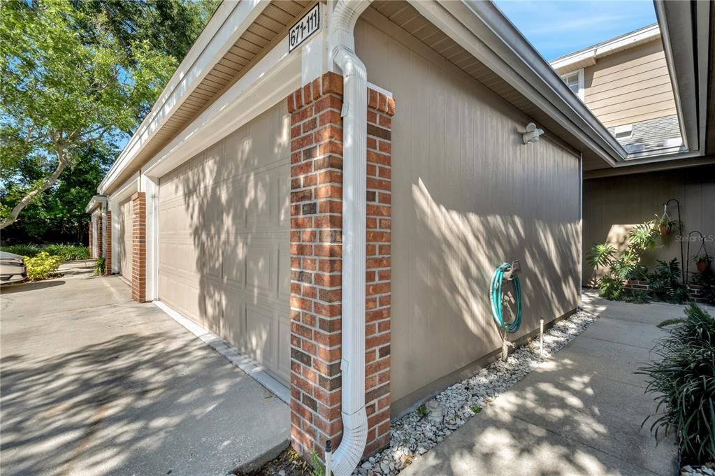 Active With Contract: $335,000 (3 beds, 2 baths, 1626 Square Feet)