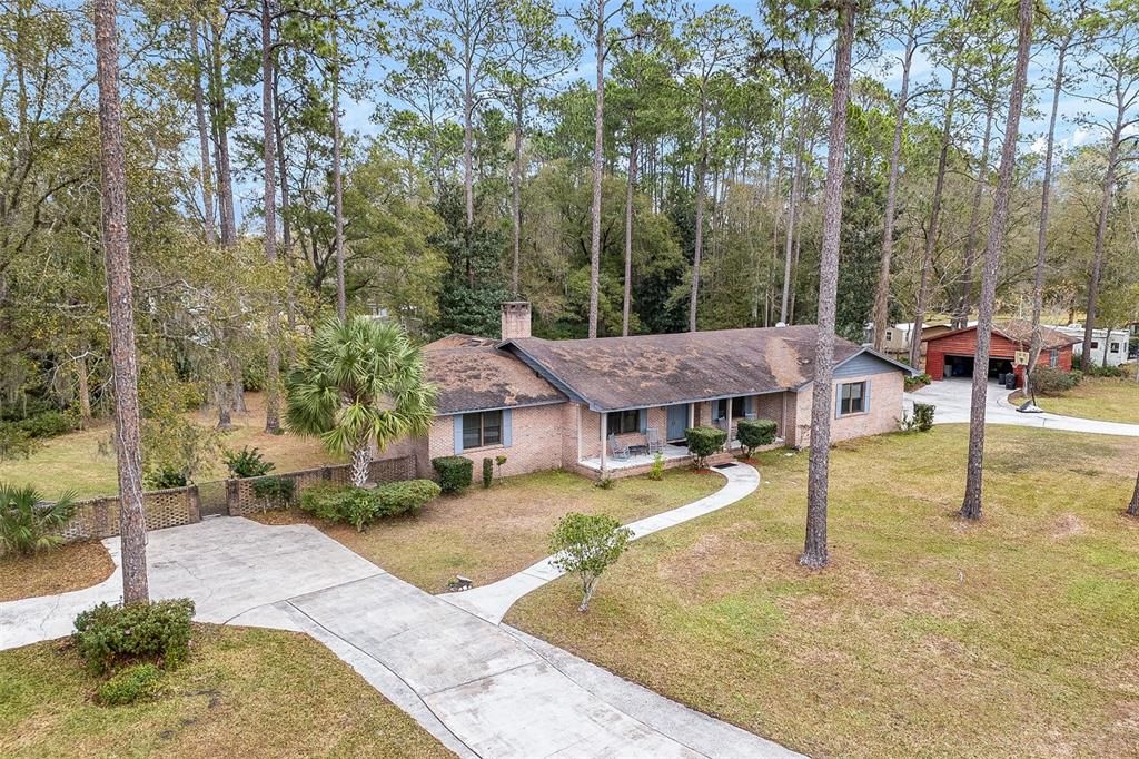 Recently Sold: $399,999 (3 beds, 2 baths, 2754 Square Feet)