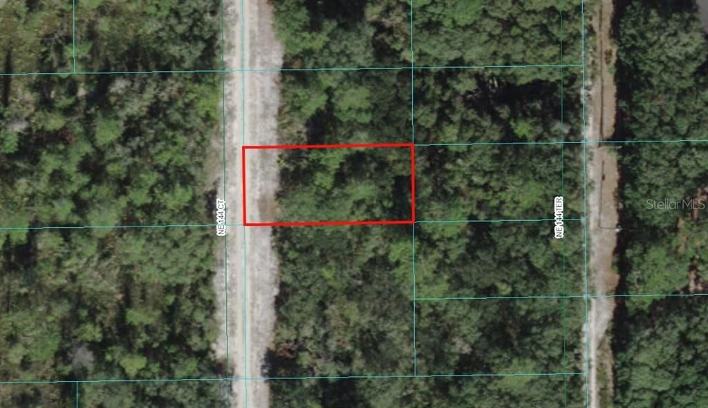 待售: $8,000 (0.12 acres)