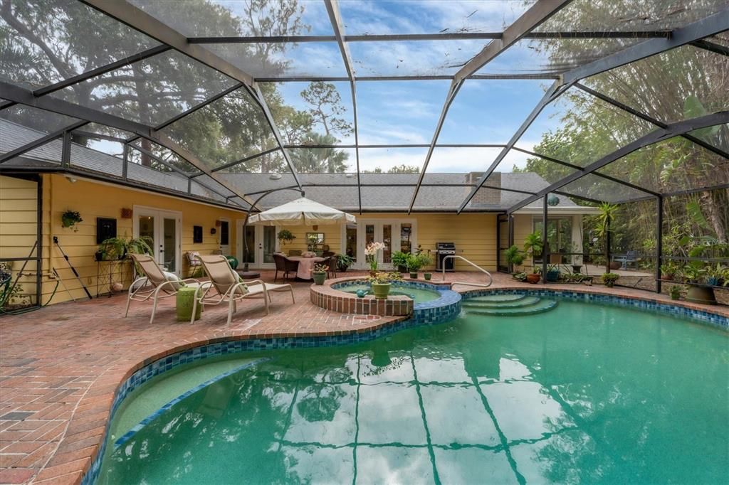 Recently Sold: $1,900,000 (4 beds, 4 baths, 3029 Square Feet)