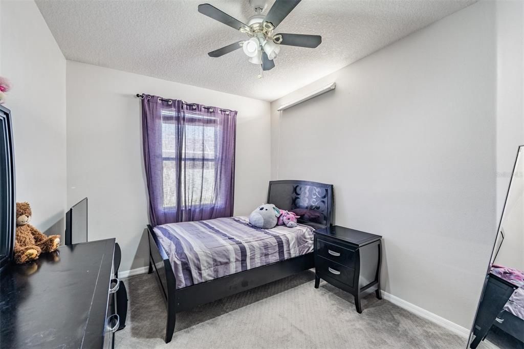 Active With Contract: $418,500 (3 beds, 2 baths, 2150 Square Feet)