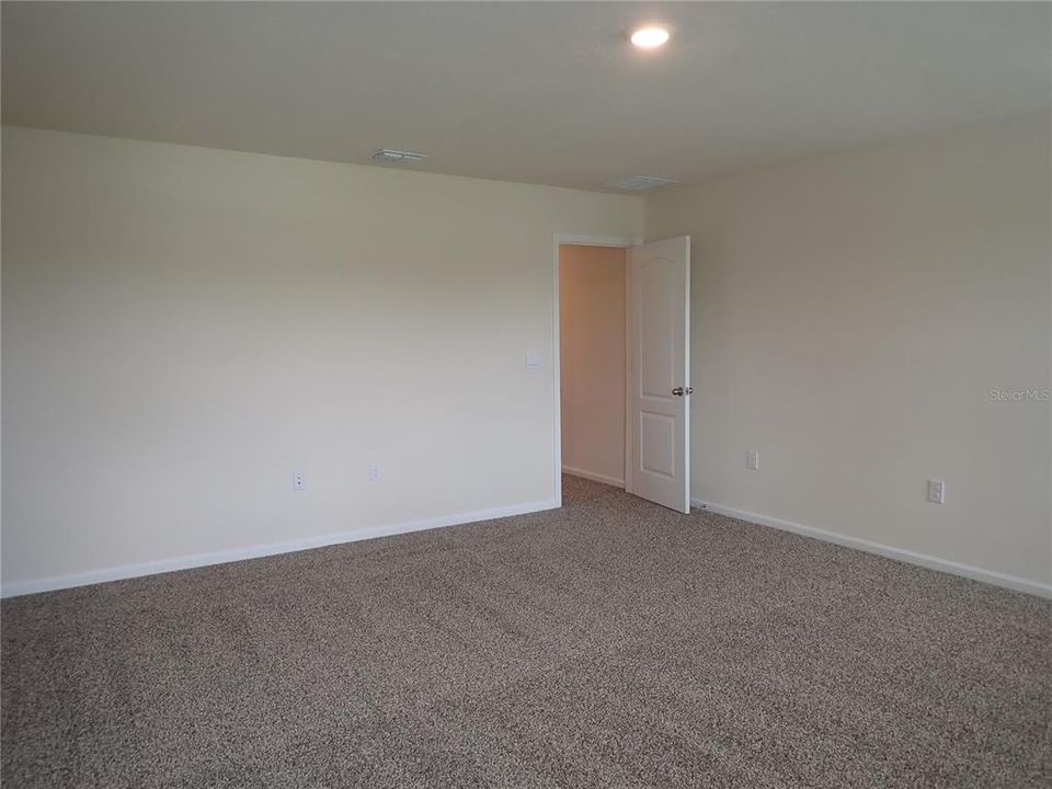 Active With Contract: $2,300 (4 beds, 2 baths, 2492 Square Feet)