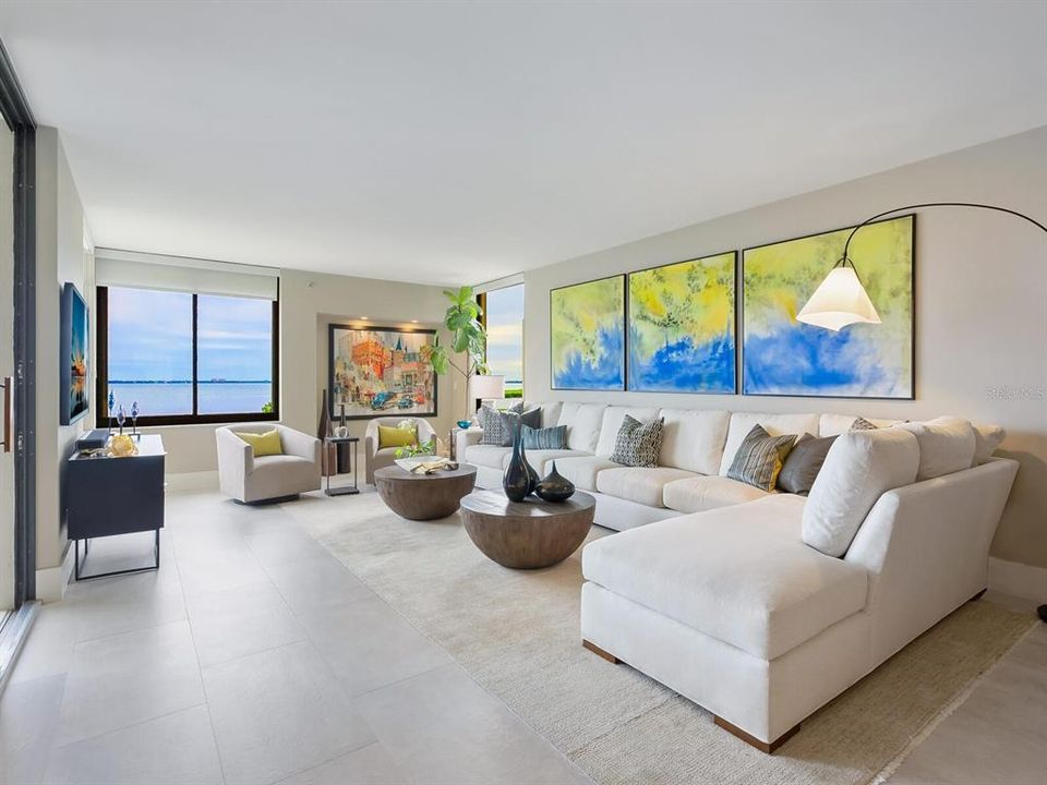 Recently Sold: $1,795,000 (3 beds, 3 baths, 2462 Square Feet)