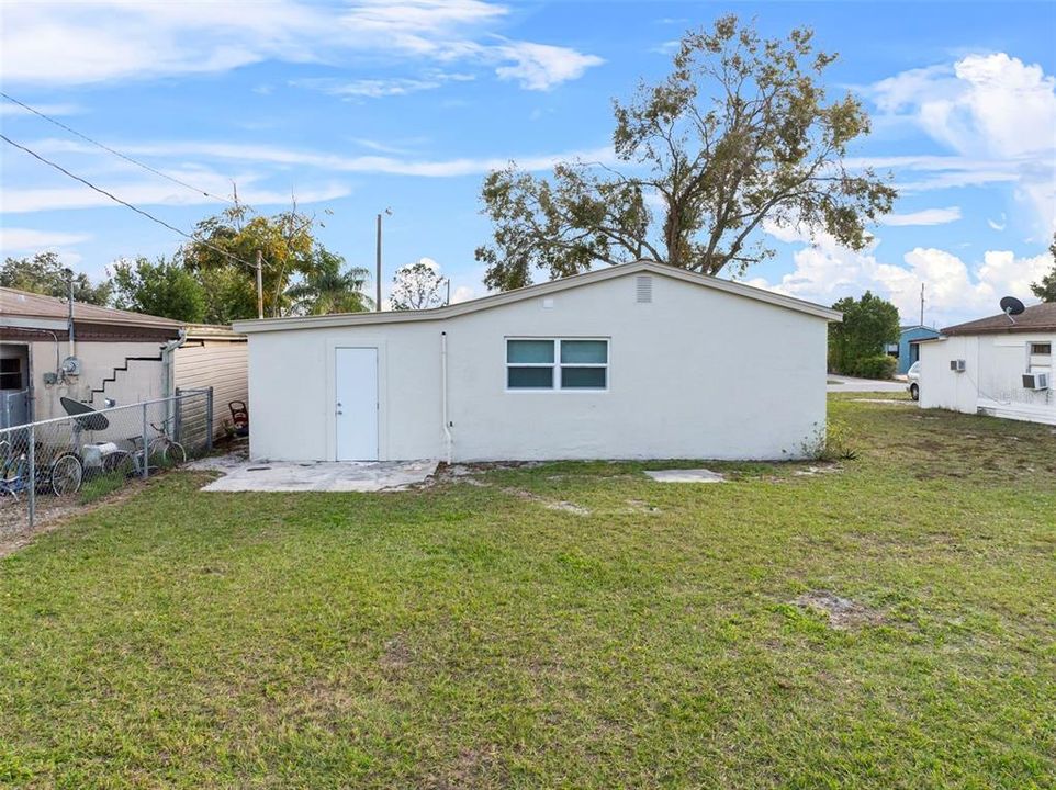 Recently Sold: $189,900 (3 beds, 1 baths, 1000 Square Feet)
