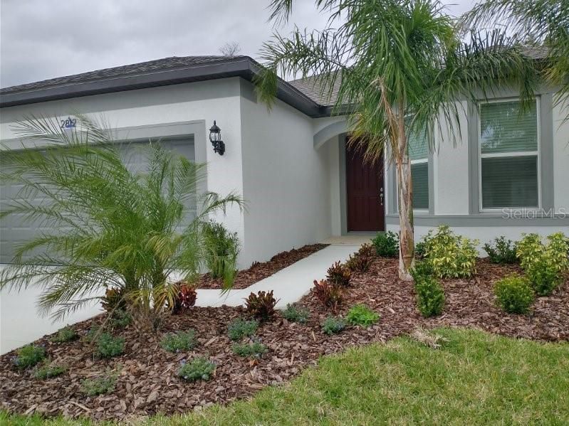 Recently Sold: $467,350 (3 beds, 3 baths, 2254 Square Feet)