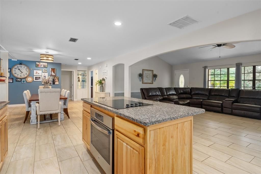 Open Kitchen Space