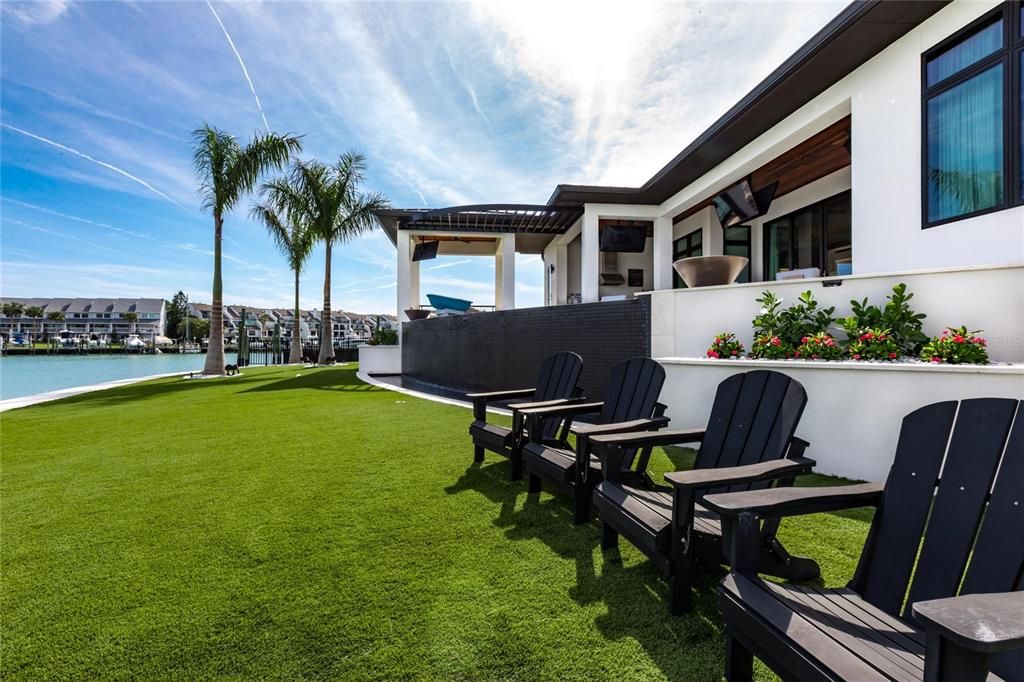 For Sale: $8,495,000 (5 beds, 6 baths, 5055 Square Feet)
