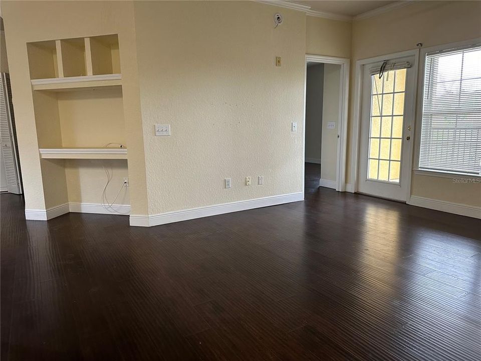 Recently Rented: $1,800 (2 beds, 2 baths, 1091 Square Feet)