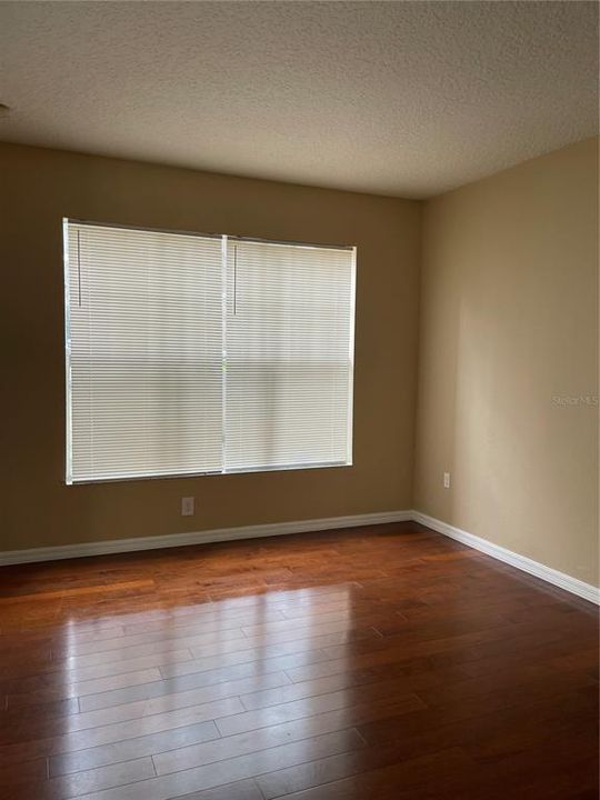 For Rent: $2,150 (3 beds, 2 baths, 1362 Square Feet)