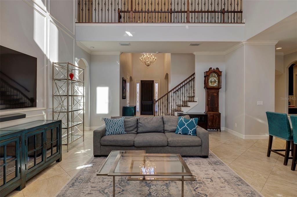 Recently Sold: $1,949,000 (5 beds, 4 baths, 5349 Square Feet)