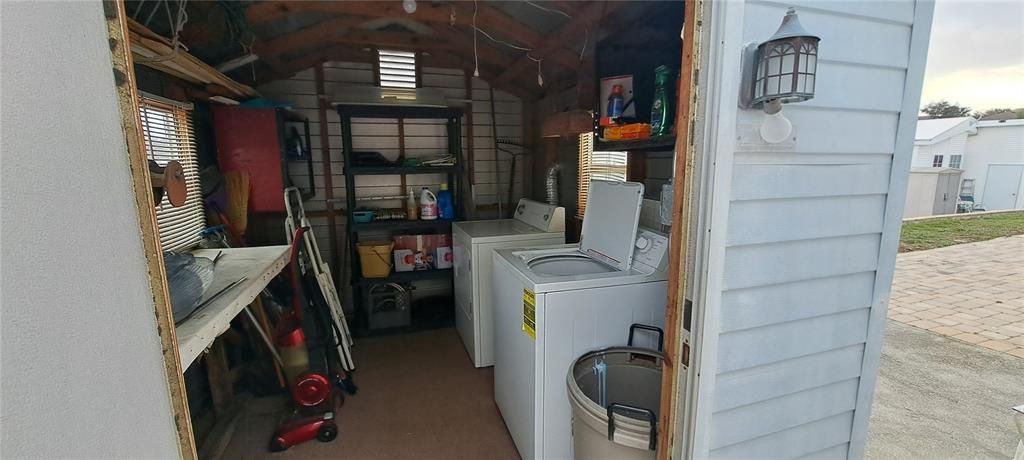 SHED W/ WASHER & DRYER