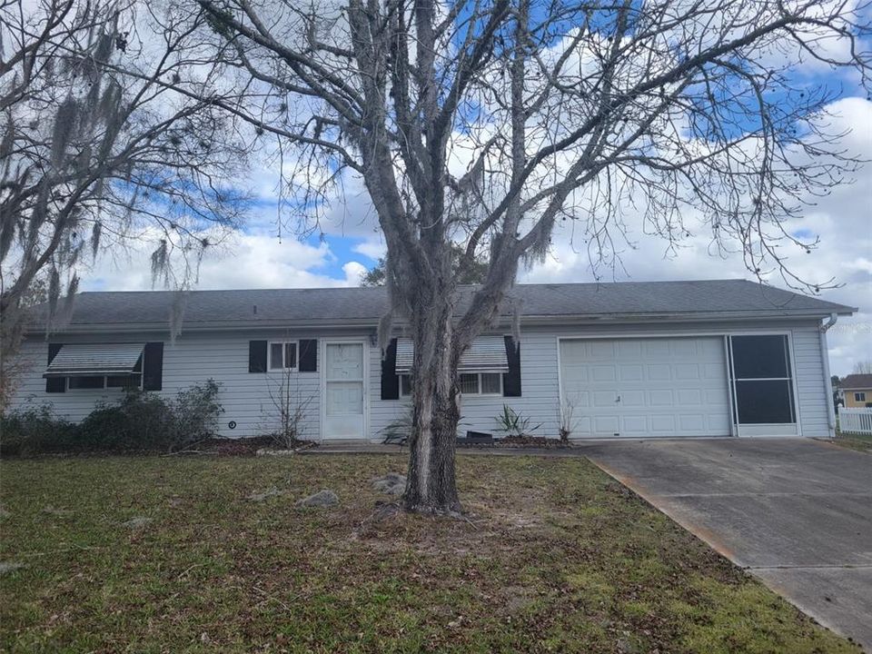 Recently Sold: $120,000 (2 beds, 2 baths, 936 Square Feet)