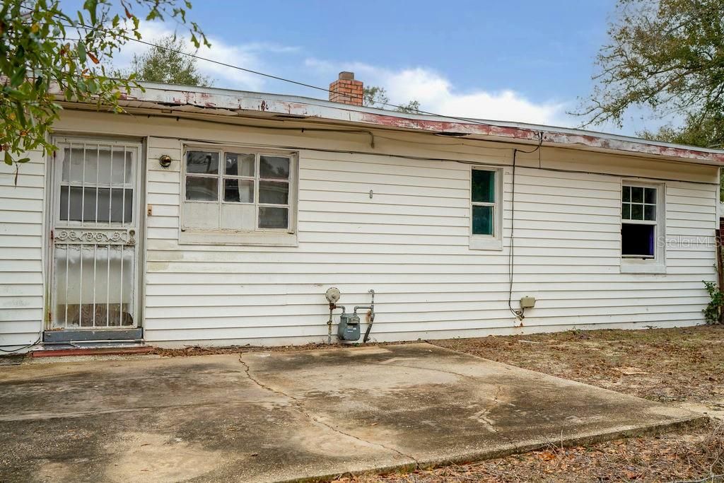 For Sale: $89,950 (3 beds, 1 baths, 1024 Square Feet)