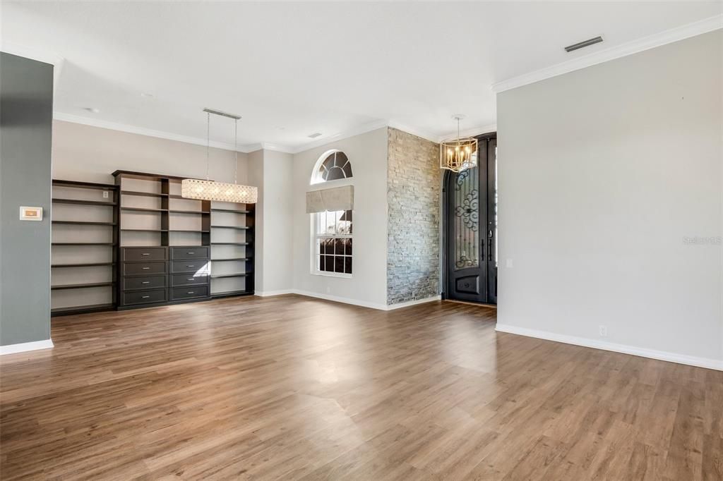 Living Room / Dining Room