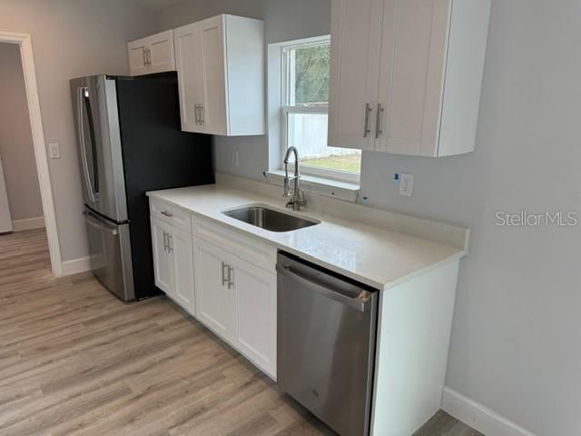 Active With Contract: $223,900 (3 beds, 2 baths, 1126 Square Feet)