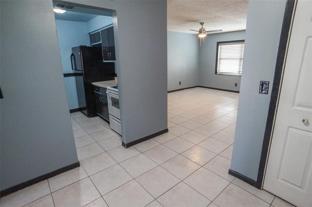 For Sale: $165,000 (2 beds, 1 baths, 1520 Square Feet)