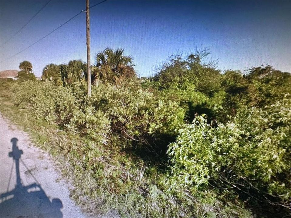 En Venta: $180,000 (0.23 acres)