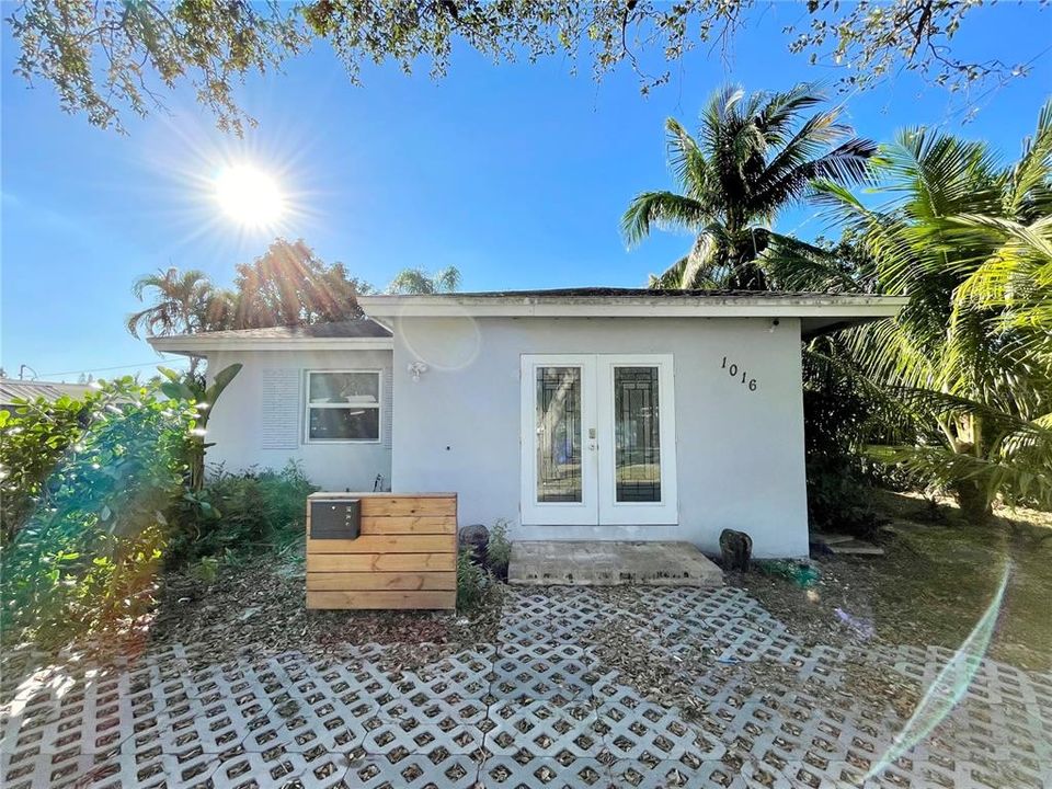 Vendido Recientemente: $430,000 (2 camas, 1 baños, 862 Pies cuadrados)