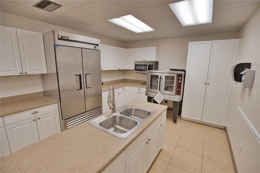 Activo con contrato: $125,000 (2 camas, 2 baños, 1352 Pies cuadrados)