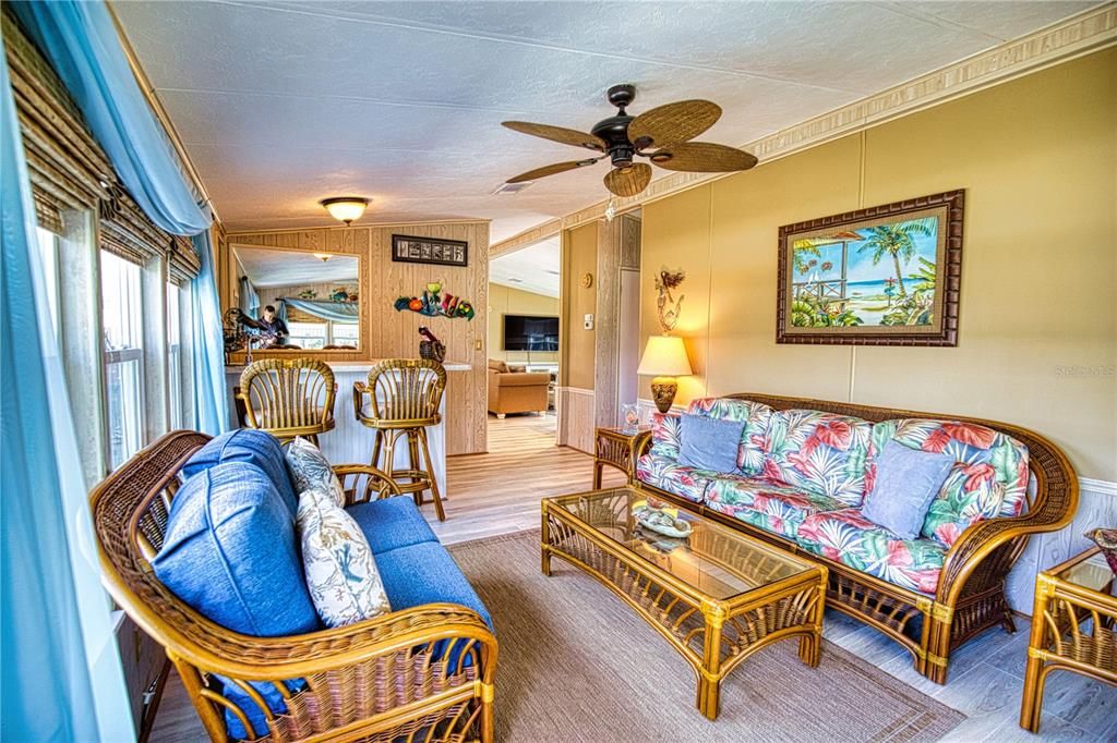 Activo con contrato: $125,000 (2 camas, 2 baños, 1352 Pies cuadrados)