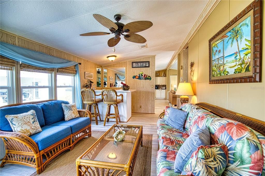 Activo con contrato: $125,000 (2 camas, 2 baños, 1352 Pies cuadrados)