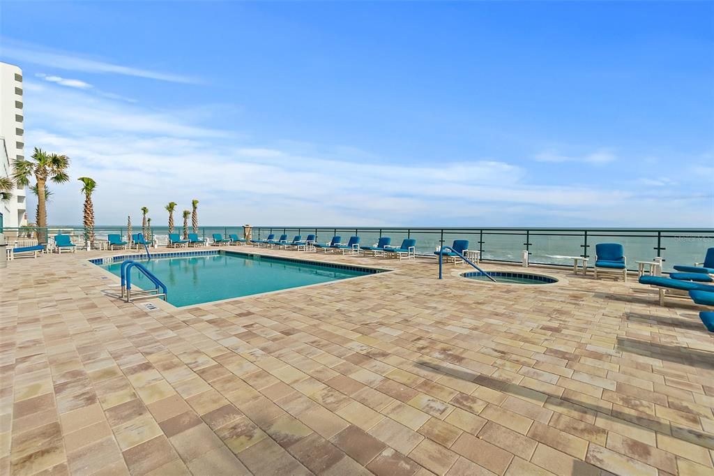 Oceanfront Pool